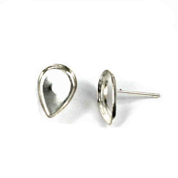 Ear Studs with Pear Shape Mounting in Sterling Silver 8x12mm