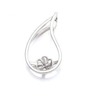 Pear Shape Pendant with Cup and Peg Mounting in Sterling Silver 5mm